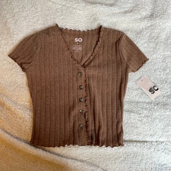SO Small Lattuce Hem Button Up Ribbed Cropped Tee Shirt Blouse - Picture 1 of 2